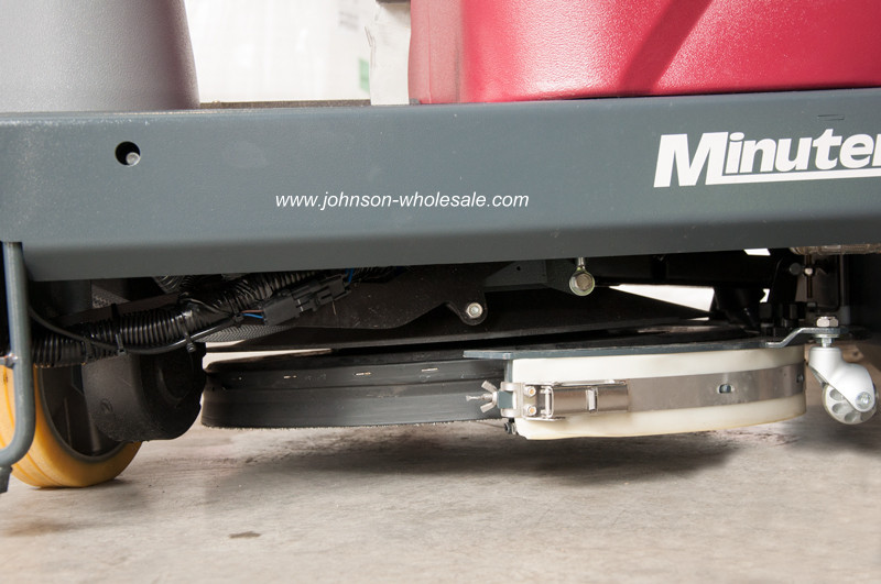 Minuteman Max Ride 20 A-MR20DQP or A-MR20DSQP 20 inch Riding Scrubber